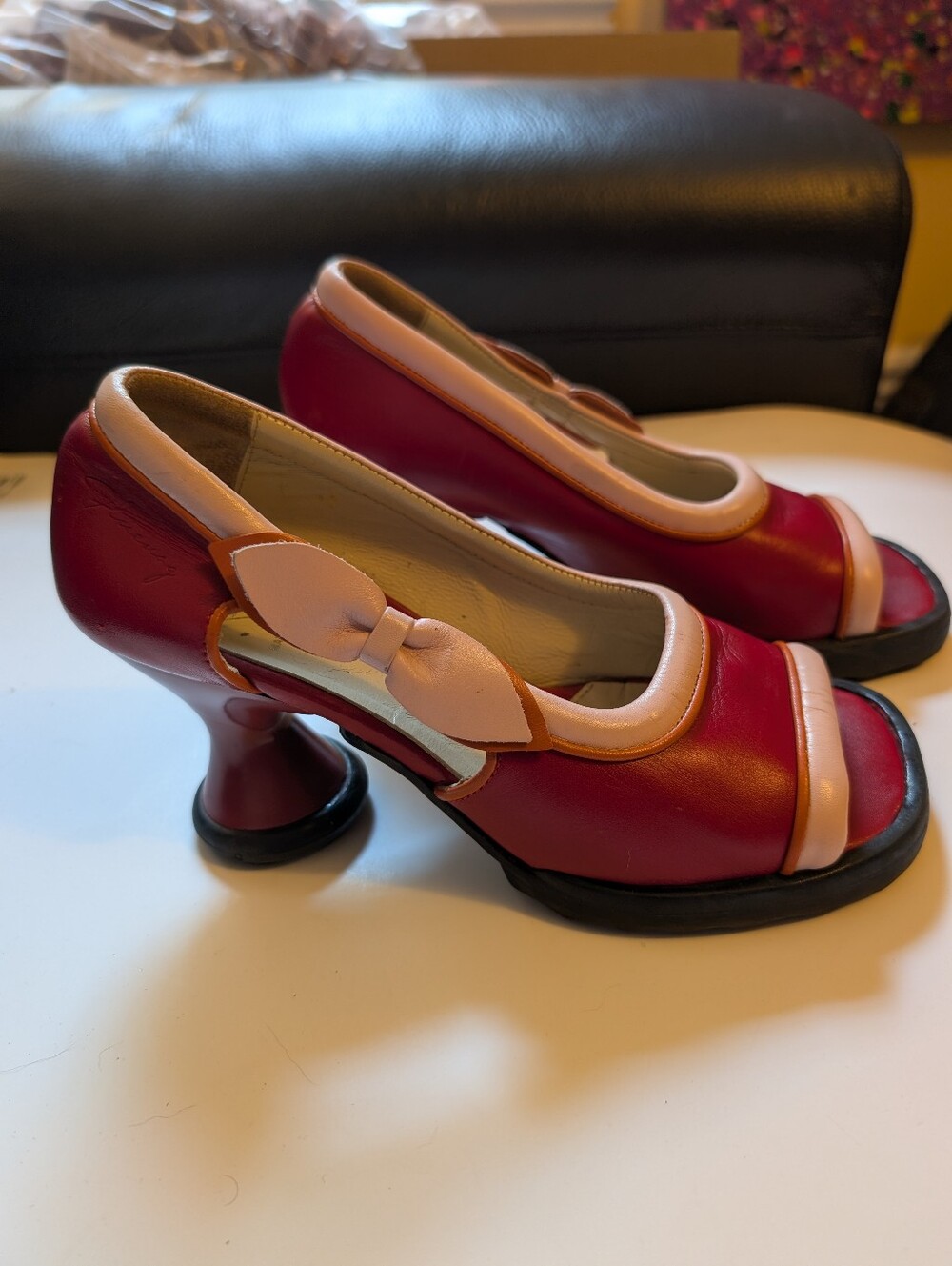 Rare Vintage JOHN FLUEVOG MINI: BEBE SHOES 7.5 w BOWS OPEN TOE HEELS PUMPS
